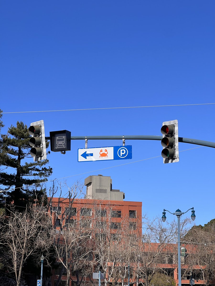 Exocomics's tweet image. crab get outta here