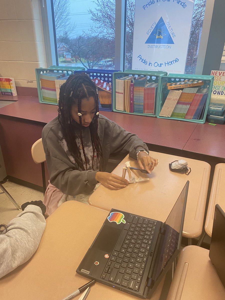 FMS students using PRIDE as they build catapults! #franklinSTEMday <a href="/FMS_BCPS/">Franklin Middle BCPS</a> <a href="/SchifferB/">Brian Schiffer</a> <a href="/Fschrader1/">Felicia Schrader</a>