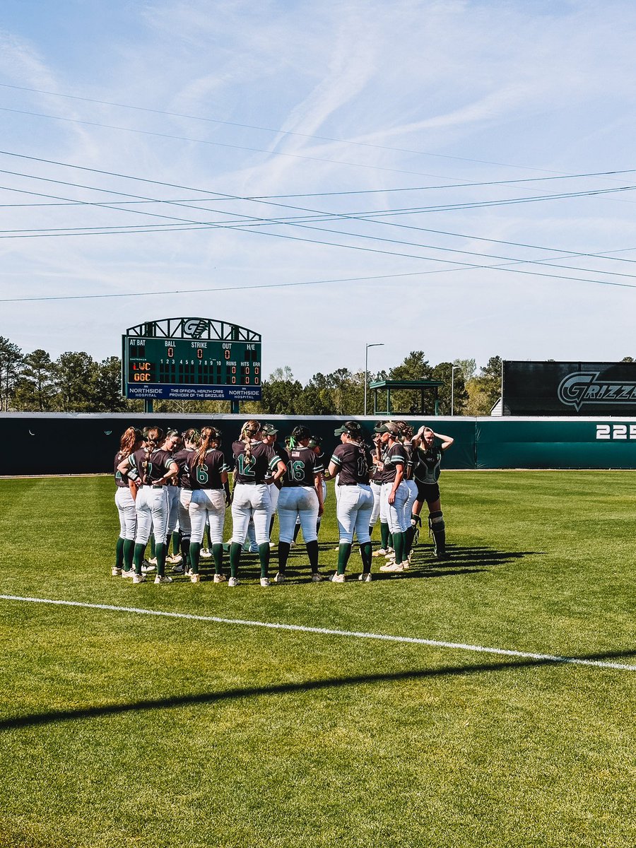 adamdwalters's tweet photo. 🔒 IN. 

#BearDown @GGC_Softball https://t.co/DYeJhtG6FS