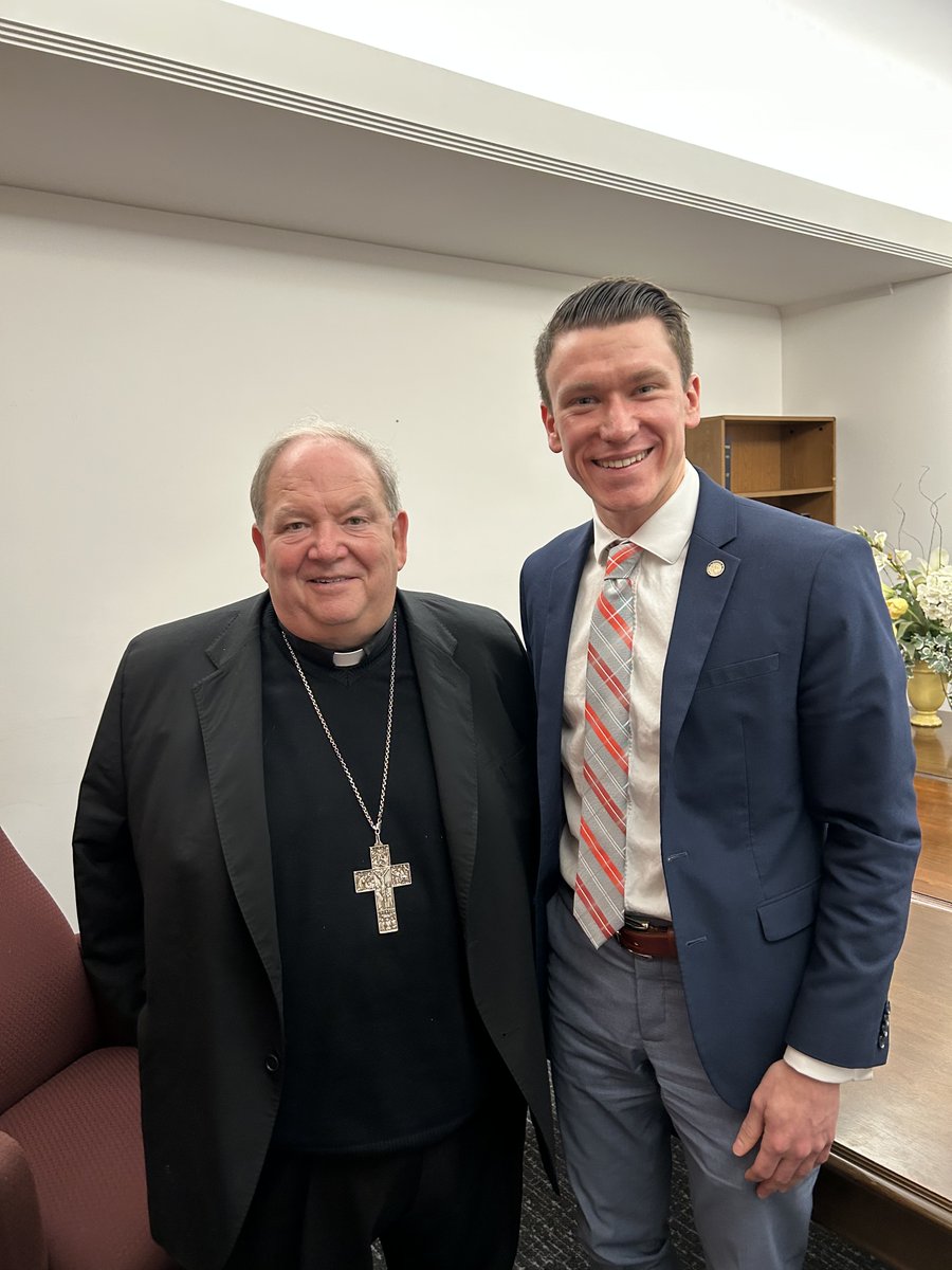 MNCatholicConf's tweet photo. Our thanks to the many #mnleg members who took the time to meet with our bishops during their visit to the @mncapitol! 

@MNfromMN @argoguide Rep. Mike Wiener @RepJohnBurkel 

@ArchbishopHebda @CatholicSpirit @tnccatholic @CentralMNCath @ONDiocese @BishopBarron @WinonaRochester https://t.co/XGoKy4RPa6