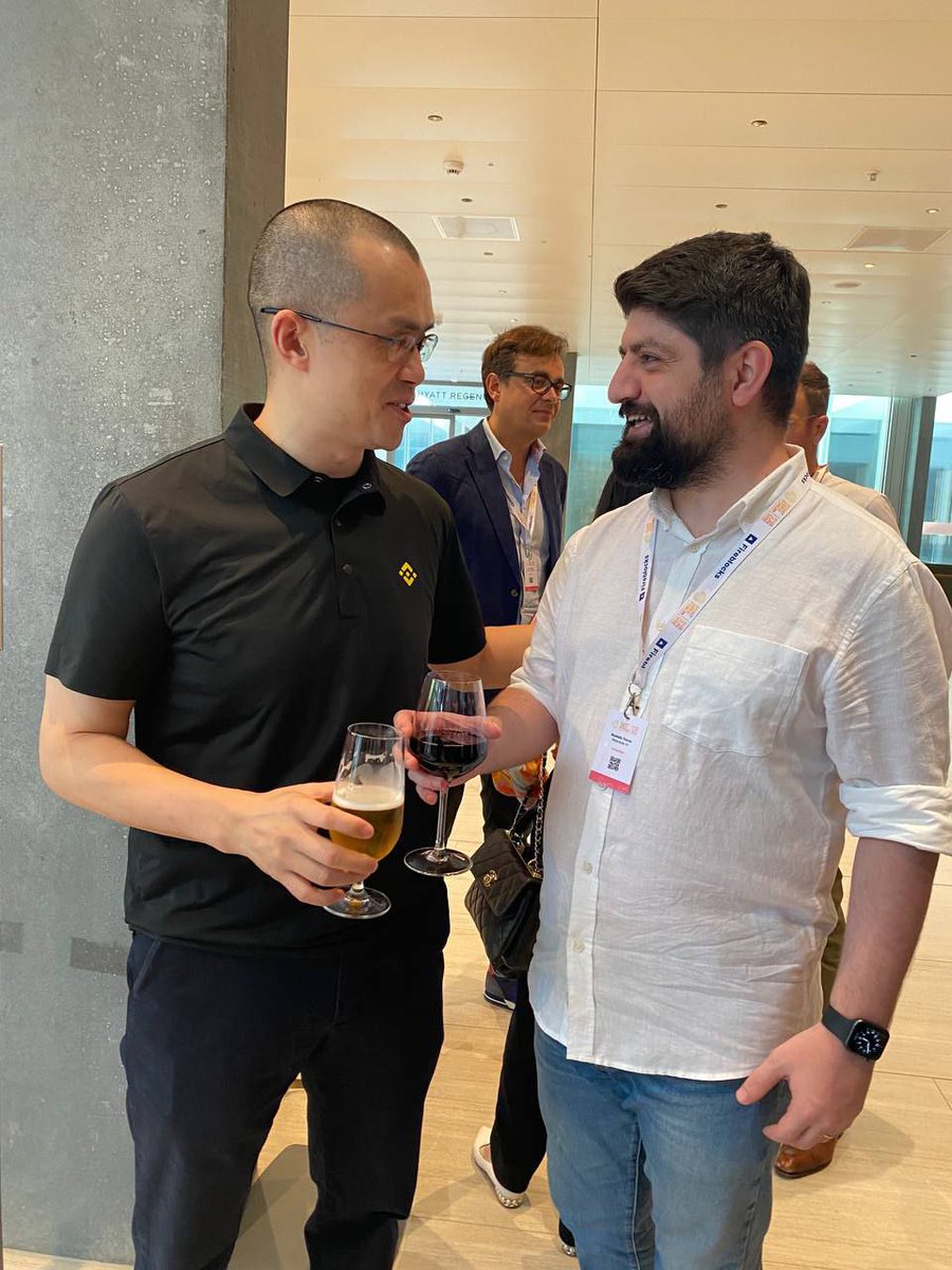Efruzbey2's tweet photo. @kucoincom Only and only #mevrtoken https://t.co/6OHHYki2ot