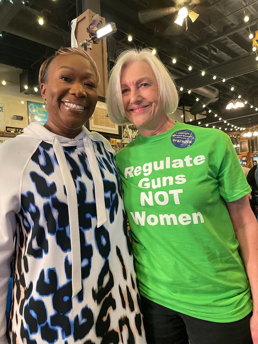 5/5 
We were with our AMAZING friend, Janice, who is often seen wearing one of her signature green shirts.  #regulategunsnotwomen