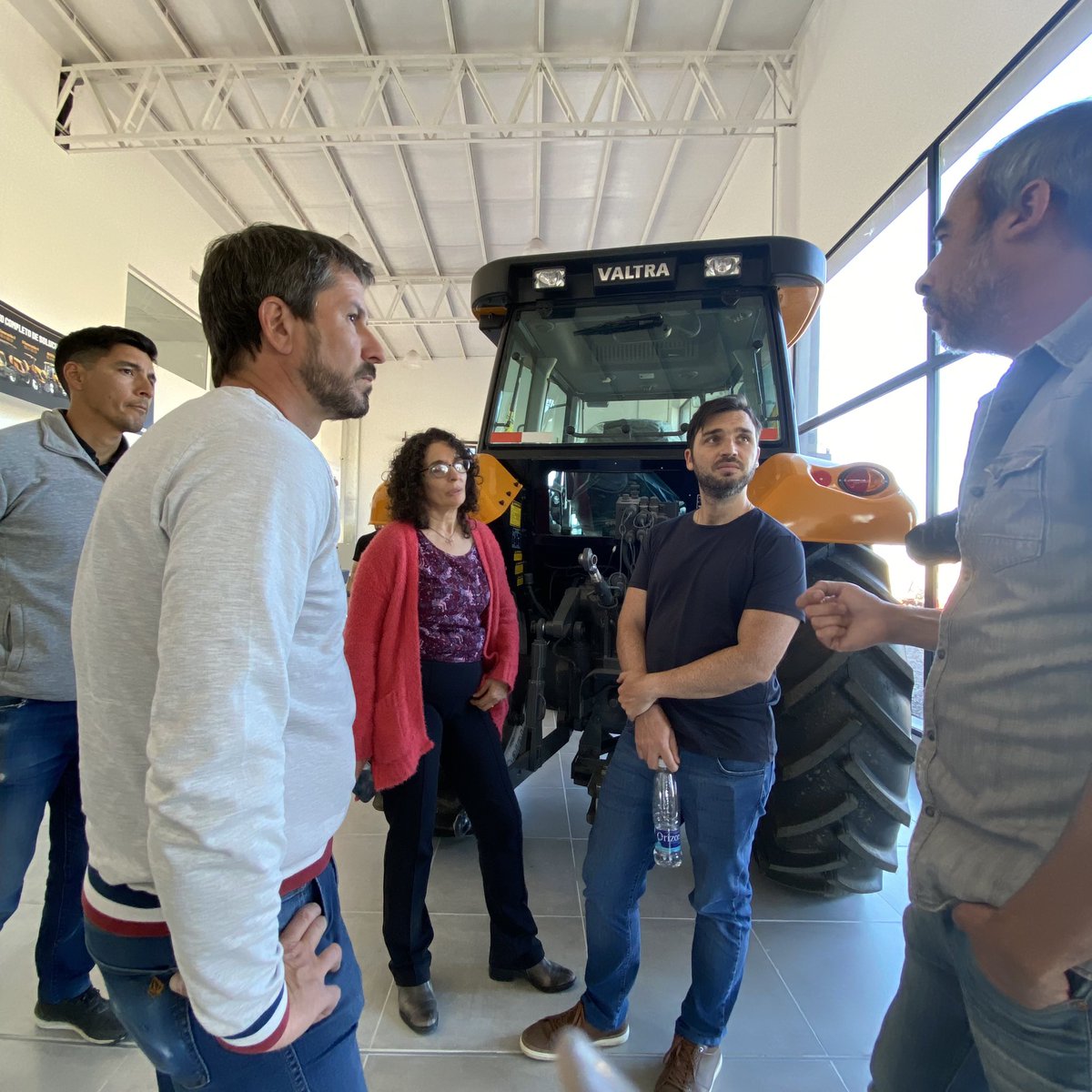 Con <a href="/gerardomerinotw/">Gerardo Merino</a>, <a href="/monaji_claudia/">Claudia Alejandra Monají</a> y el equipo de concejales visitamos las instalaciones de ARHA en el parque industrial de Trelew. Trabajamos en un proyecto que potencie la industria y el comercio en la ciudad. Juntos vamos a lograrlo.