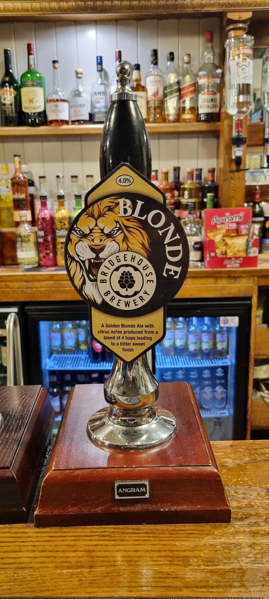 The Hopwood. (@hopwoodarms) on Twitter photo Two cask ales this weekend.šŗ
ONE LAST DANCE a 4.0% pale ale from around the corner at <a href="/SeriousBrewCo/">Serious Brewing Company</a> š
Plus your favourite BLONDE 4.0% golden ale from <a href="/BBrewery/">Bridgehouse Brewery</a> š Two cask ales this weekend.šŗ
ONE LAST DANCE a 4.0% pale ale from around the corner at <a href="/SeriousBrewCo/">Serious Brewing Company</a> š
Plus your favourite BLONDE 4.0% golden ale from <a href="/BBrewery/">Bridgehouse Brewery</a> š