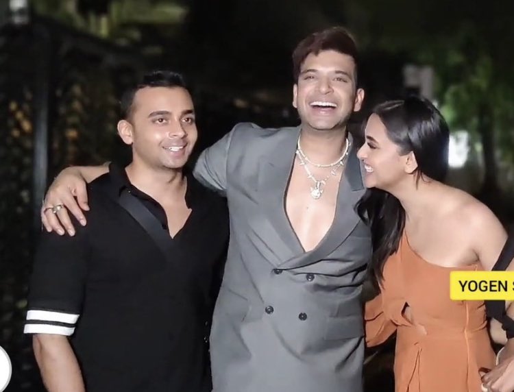 simplyyti's tweet photo. THIS PICTURE>>>>>😭♥️🧿🧿
#PraTejRan #TejRan #PraRan #TejPra https://t.co/ZH61k3VssY