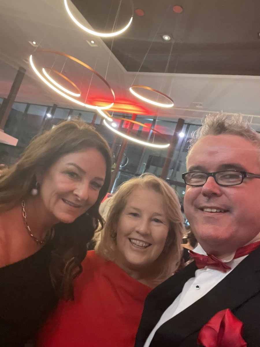 KennethDeery's tweet photo. And we’re off…… Great night ahead at the @CroiHeartStroke Ball in the @TheGalmont - brilliant atmosphere, super charity. @GalwayChamber proud to be here! https://t.co/8ilKovGY54