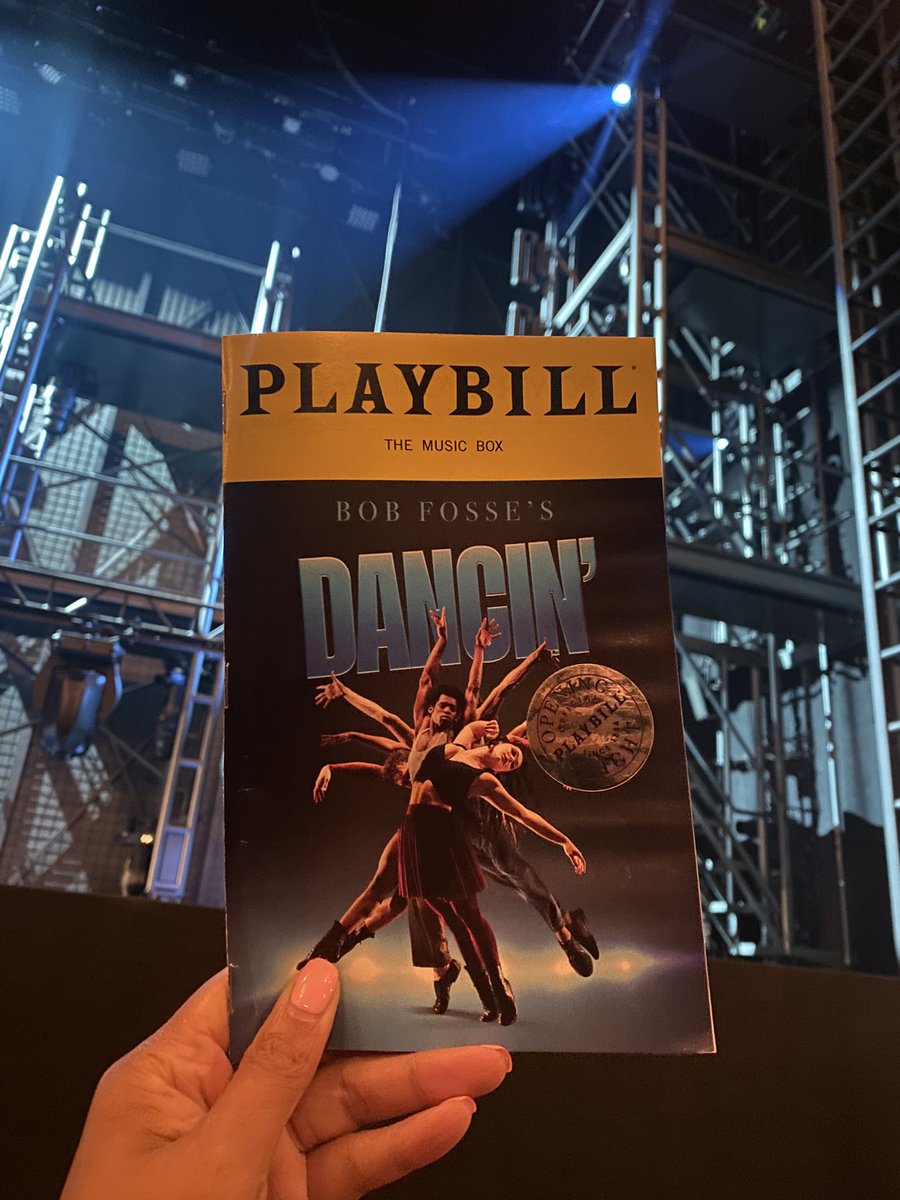 justjade_'s tweet photo. Still can’t get over the fact my sister is in the OBC of Bob Fosse’s Dancin’!!!! @MackieKrystal - I’m so proud of you. You’re on BROADWAY https://t.co/acFSIzOsCc