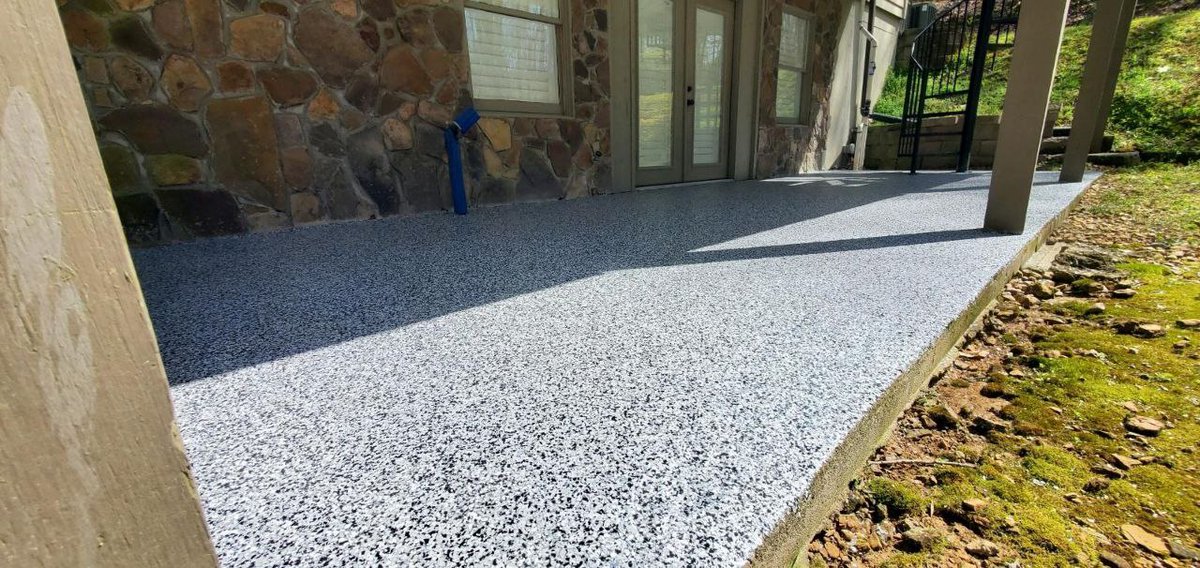 Just finished a garage and outdoor patio for a customer in Rome! A beautiful flooring upgrade for many years to come!

Call or text 678-761-0274 for an estimate!

#romega #flakefloor #tuxedo #domino #moepoxy #garagefloor #EpoxyFlooring #epoxy #polyaspartic