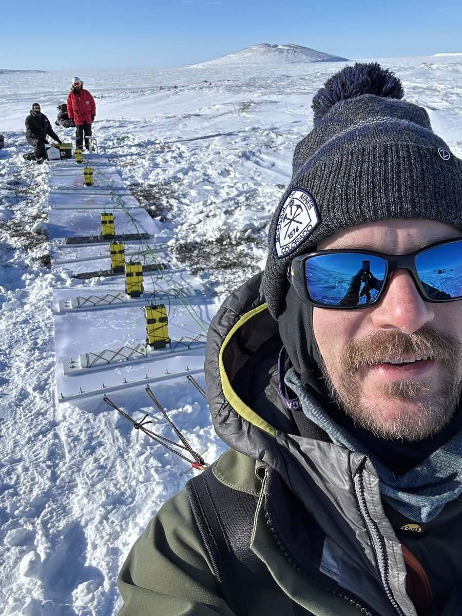 MinesGlaciology's tweet photo. Another day, another 3x3 multioffset #GPR survey over a pingo. This time no mechanical help for the survey—just @grumplesiggy’s feet🏃🏃🏃#pingostarr https://t.co/cB0pmd1kfh