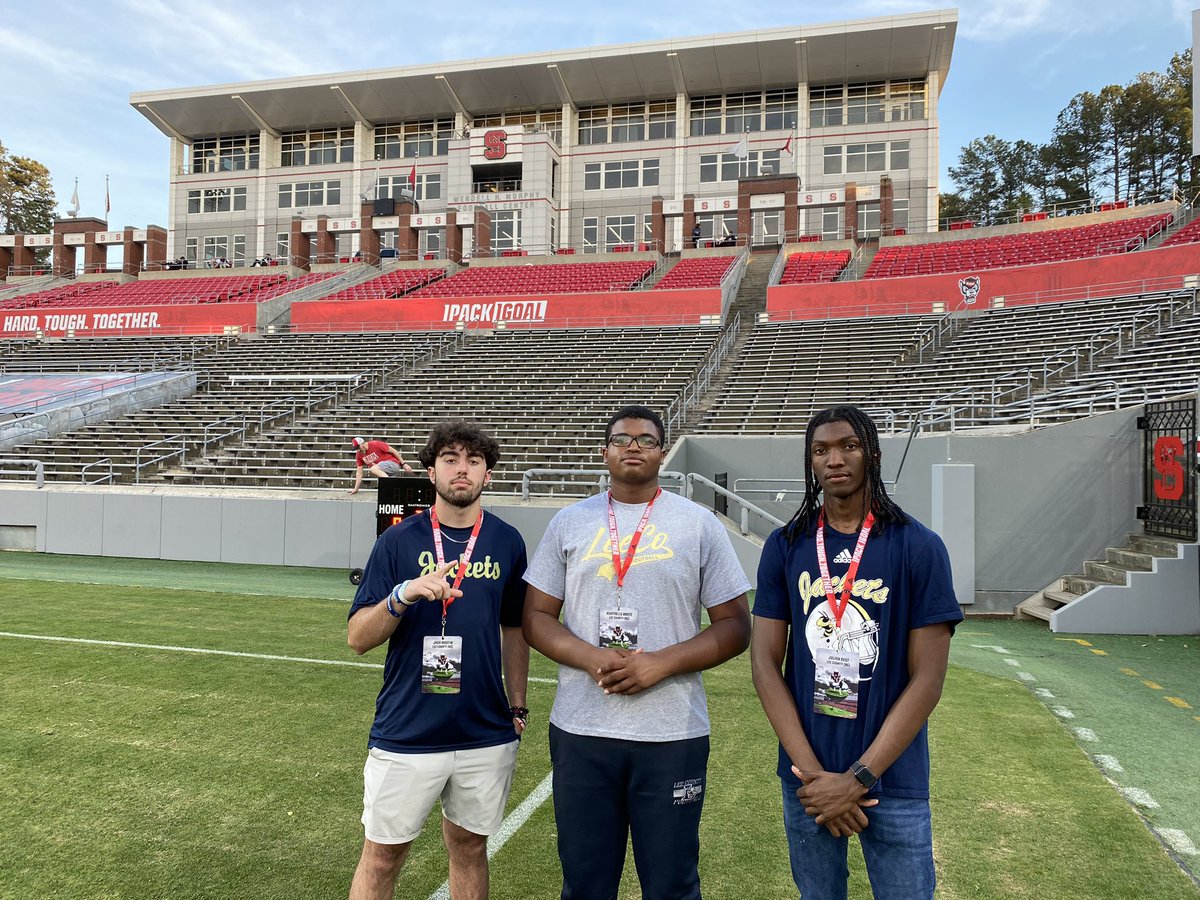 kdub54439761's tweet photo. I want to thank @LC_JacketsFB , @PackFootball and @CoachGoebbel for the great visit to NC STATE and giving me the opportunity to watch one of there spring practices #wolfpack https://t.co/gnQRp823TG