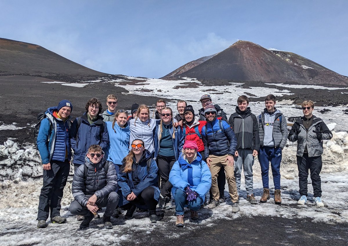 Fantastic week with <a href="/hudgeog/">@hudgeog</a> 
#sicily #mtetna #fieldwork