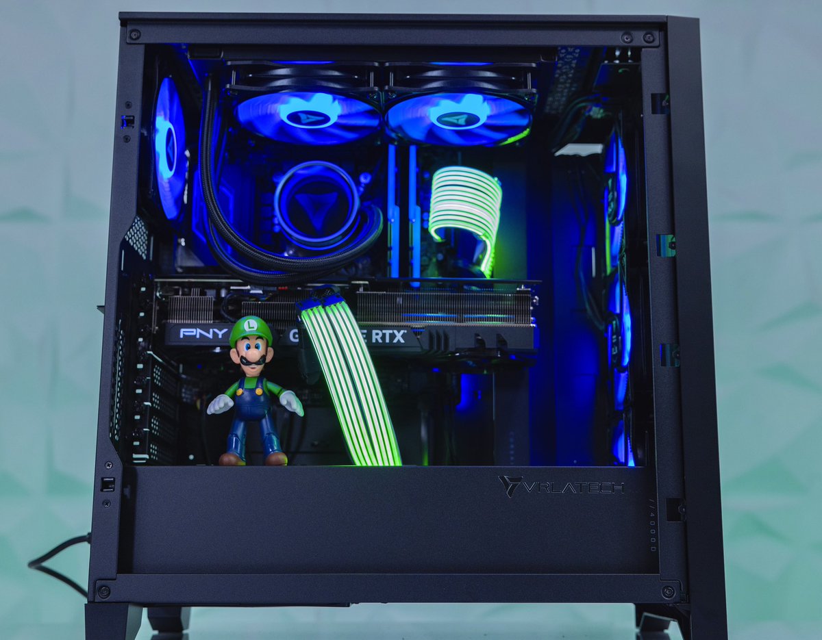 vrlatech's tweet photo. Our Luigi inspired RTX 4070 TI Gaming PC. 
Let’s get @prattprattpratt @jackblack or @supermariomovie to retweet one of our builds for a giveaway! https://t.co/XTRpdbLzva