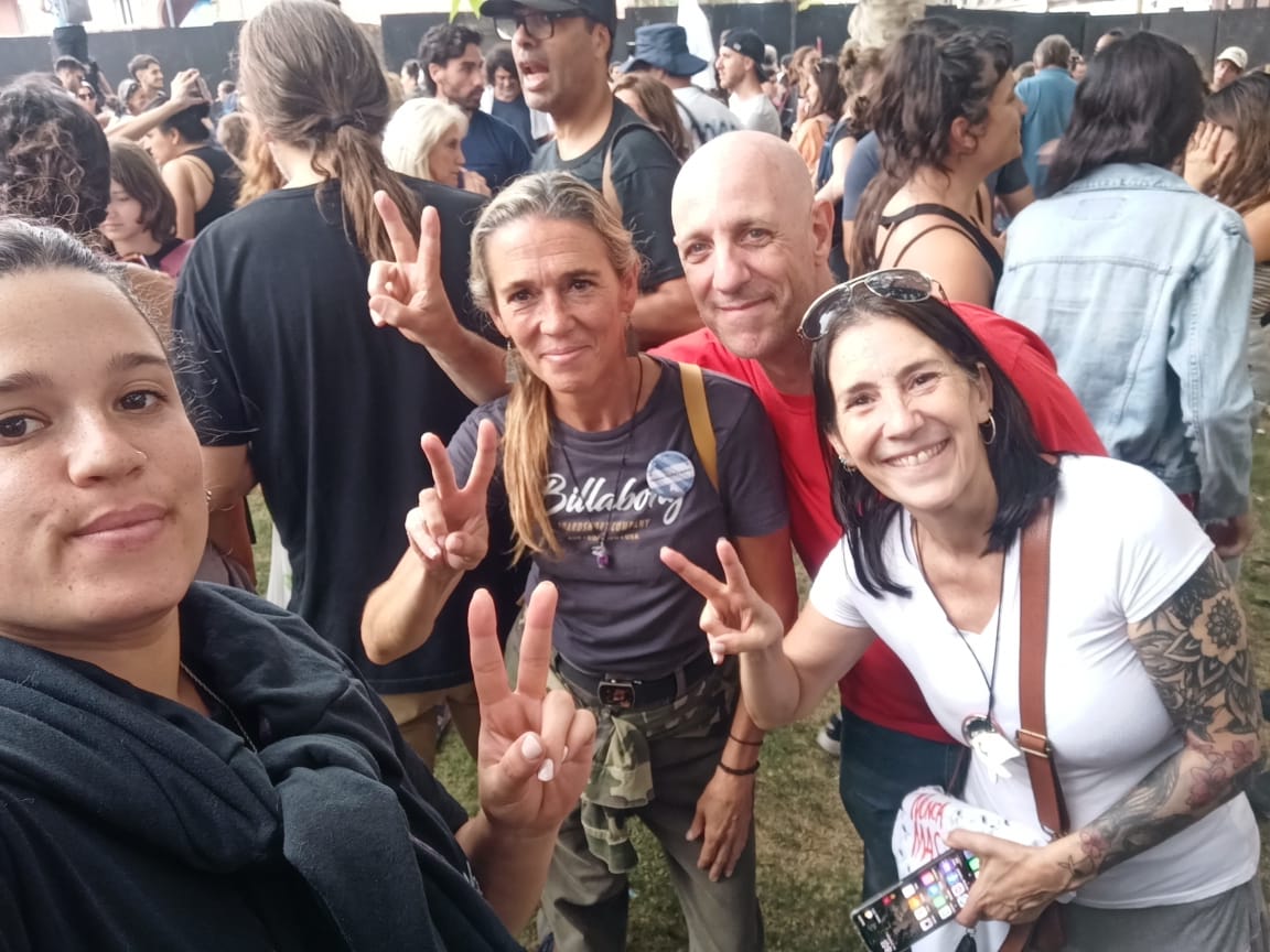 gus_lato's tweet photo. Amigos y compañeros de toda la vida
@LibertadDoctora https://t.co/DUhCoYQqIS