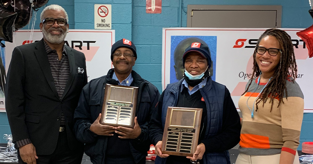 This was a busy week at <a href="/smartmovesus/">Smartmoves</a>. Tuesday, we presented the 1st OPERATOR OF THE YEAR AWARD for the Oakland Terminal to Lextor Gatson and Jerri Greene.  The winning operators will have their own bus for one year, wrapped with their bigger-than-life image on the side.