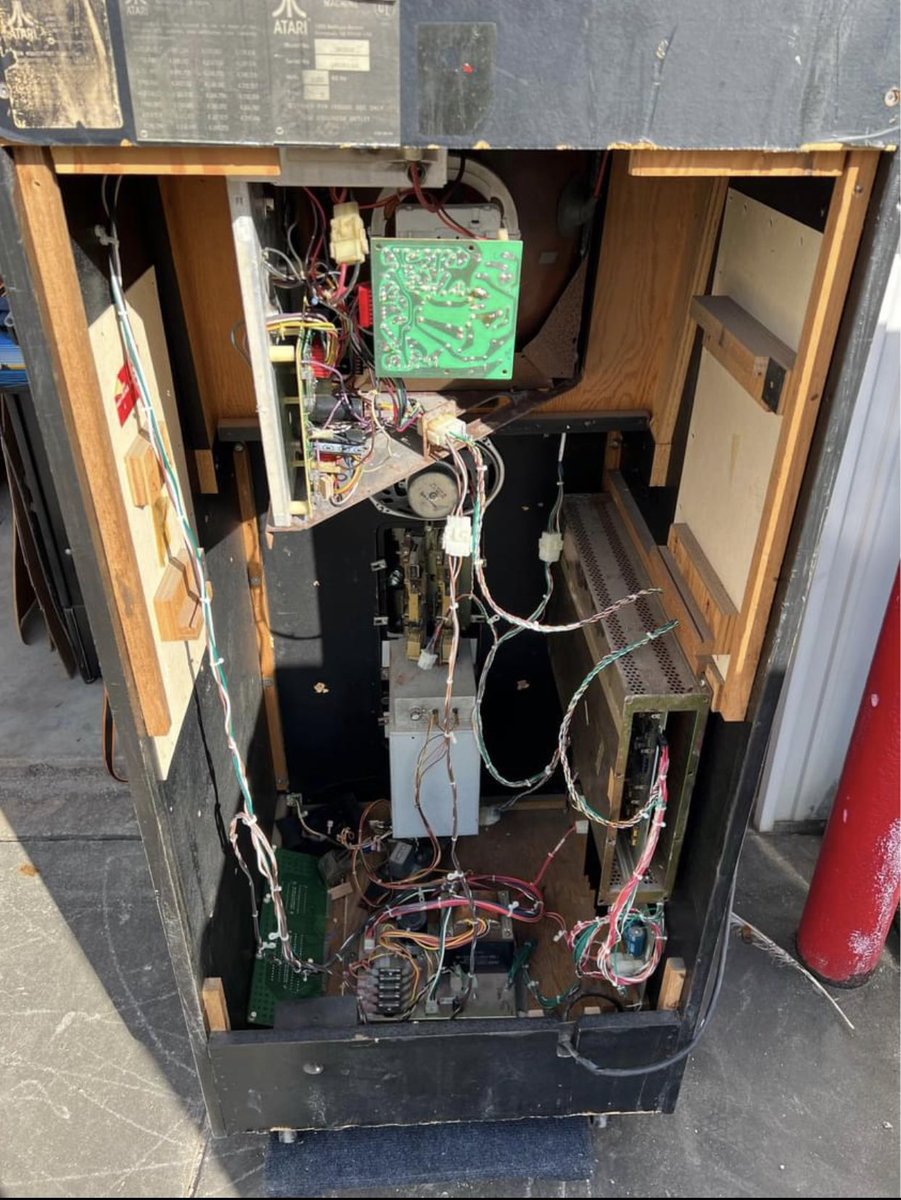 Time Runner tweet media