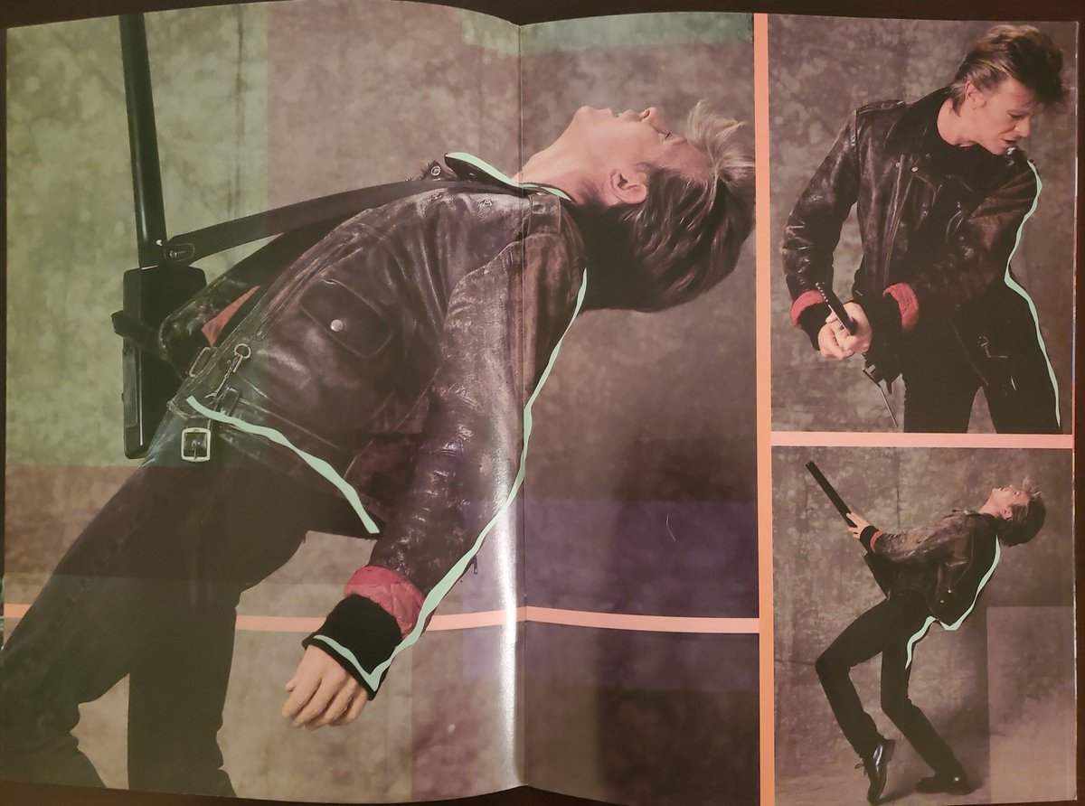 AllYearsCombine's tweet photo. David Bowie Glass Spider Tour Program (1987) #DavidBowie #Tourprograms #alltheyearscombine https://t.co/FkkThAPadj