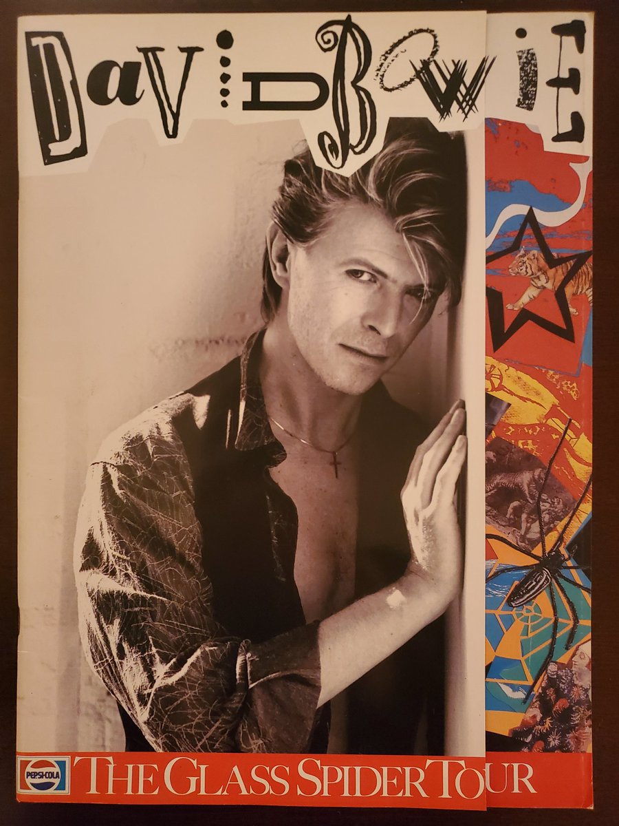 AllYearsCombine's tweet photo. David Bowie Glass Spider Tour Program (1987) #DavidBowie #Tourprograms #alltheyearscombine https://t.co/FkkThAPadj