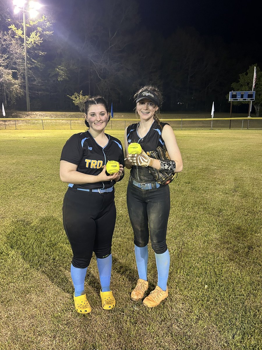 The Lady Trojans defeated Williston-Elko tonight to improve to 6-3 overall (5-2 in region play) on the year. Congratulations to <a href="/mileycoffeyy/">mileycoffeyy</a> and Sammi McCarson on hitting home runs tonight!