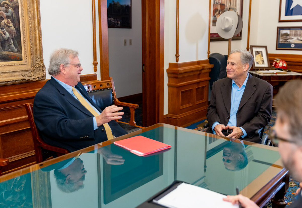 Greg Abbott on Twitter "Another productive round of meetings with members of the Texas