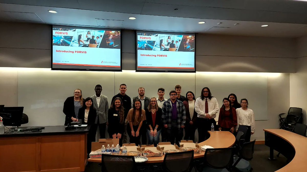 untpass's tweet photo. Thank you so much for coming to our PASS meeting FORVIS, and we'll see you next time. 

#unt #untpass #PASS #professionalaccountingstudentsociety #accounting #spring2023 #business #guestspeakers #FORVIS #interviews #cpa #internships #accountinglife https://t.co/rwGnTWHpQU