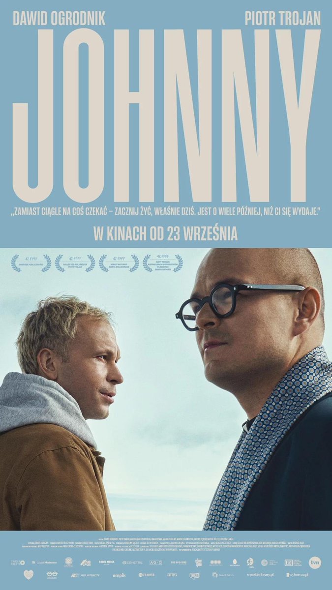 Spoźniłem się na mecz i włączyłem w 5 minucie… szczęśliwie w ciągu dnia przeczytałem recenzje @kurasinski dotycząca filmu „Johnny” i tak mój wieczór został uratowany! Bardzo polecam: dobre i mądre kino, z przesłaniem i genialną (nie pierwszą) kreacją D. Ogrodnika -na @NetflixPL