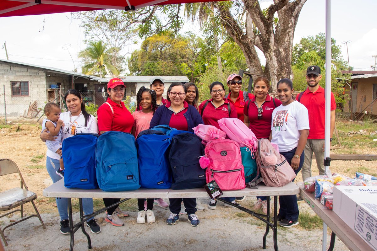 icazalaw's tweet photo. Esta semana, Fundación IGRA en conjunto con el Comité de Apoyo de Colaboradores de IGRA (CACDI) hicieron entrega de una donación de útiles escolares a los niños del Comedor Infantil Amiguitos de Jesús Rosa de Sarón de la Comunidad de Pacora.
#FundaciónIGRA #CACDI #IcazaLaw https://t.co/TAbPdVTO9T
