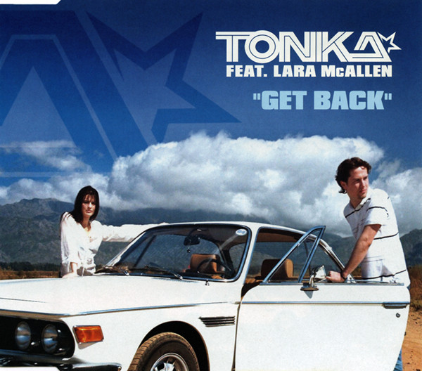 PistaDanceRadio's tweet photo. โฉ๐ข๐ฅ#NowPlaying on #PistaDance #NP Tonka feat. Lara McAllen - Get Back (Club Mix) (2004) @blancoynegro #PD199 #pistadance https://t.co/f7oqFN8H9Z