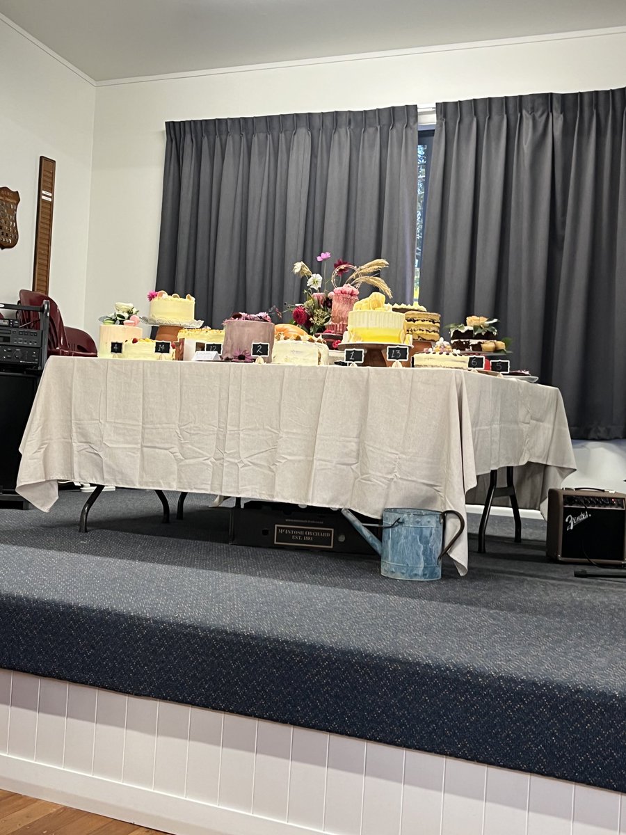 Jones, Julia tweet media