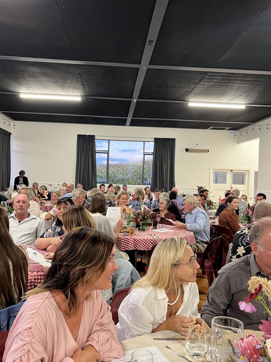 Jones, Julia tweet media