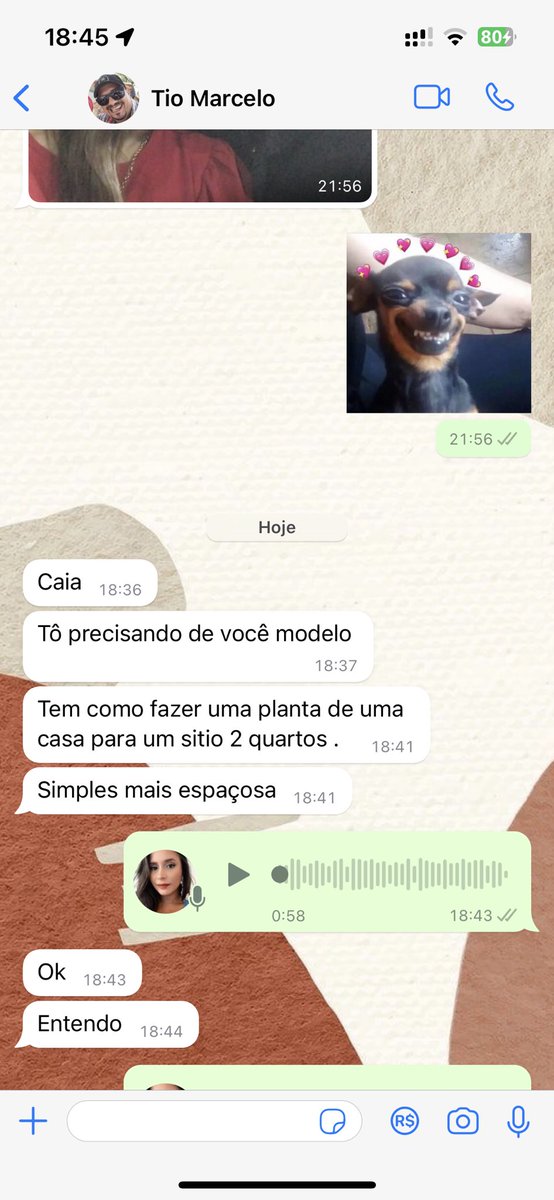 claradl_'s tweet photo. É cada uma que a gente tem que passar… https://t.co/MqA7HDYW9M
