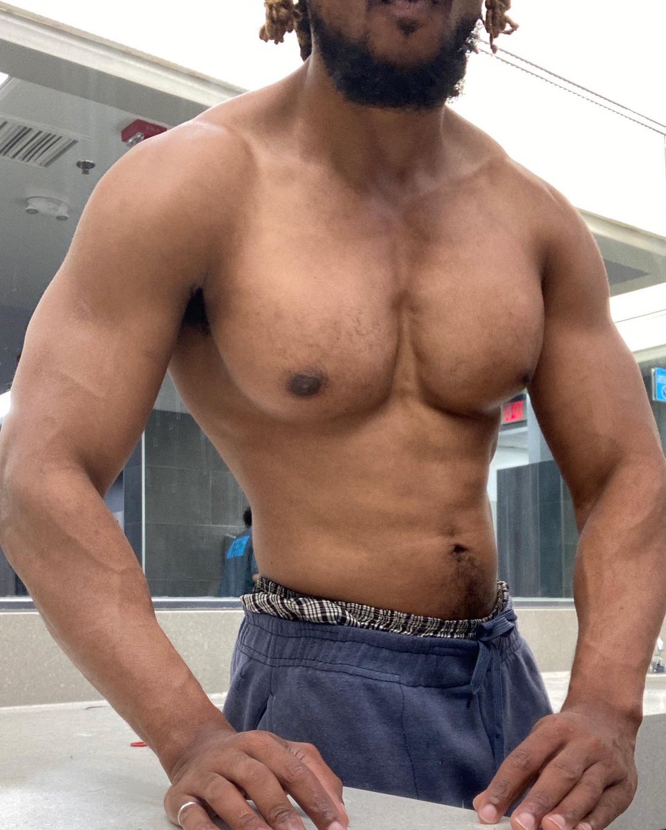 BuildingMoor's tweet image. Happy #FlexFriday #ThisIs35