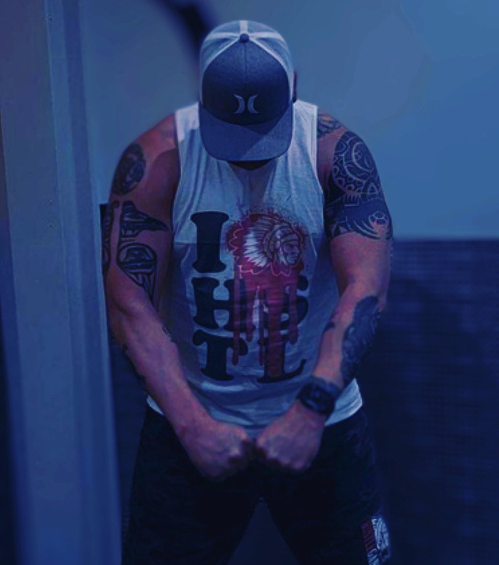 claytoneric81's tweet photo. Love what you do. #Nevergiveup #Itsnevertolate #changeispossible #onedayatatime #warriorstrong #beliveinyourself #mevsme #getup #movingforward #nevergivingup #sobriety #redroad https://t.co/rJQD9FVejq