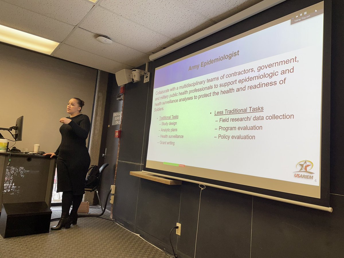 ProfThuyLam's tweet photo. Dr. Katie Taylor giving a guest lecture to my @BrandeisU undergraduate #hssp students what being an #armyepidemiologist means and how science informs policy presenting some of her work with @USARIEM #heathsciencesocietyandpolicy #epitwitter #AcademicTwitter https://t.co/QJpkUP7FpS