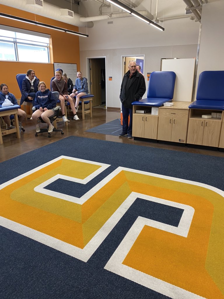 coachandrewmay's tweet image. Happy Birthday to the man, the myth, the legend, @SnowAthletics AD Rob Nielson! 🎂 🥳