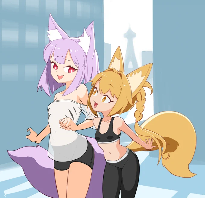 2fox.  one of them is  's OC #mofumofuraiday #モフモフライデー 