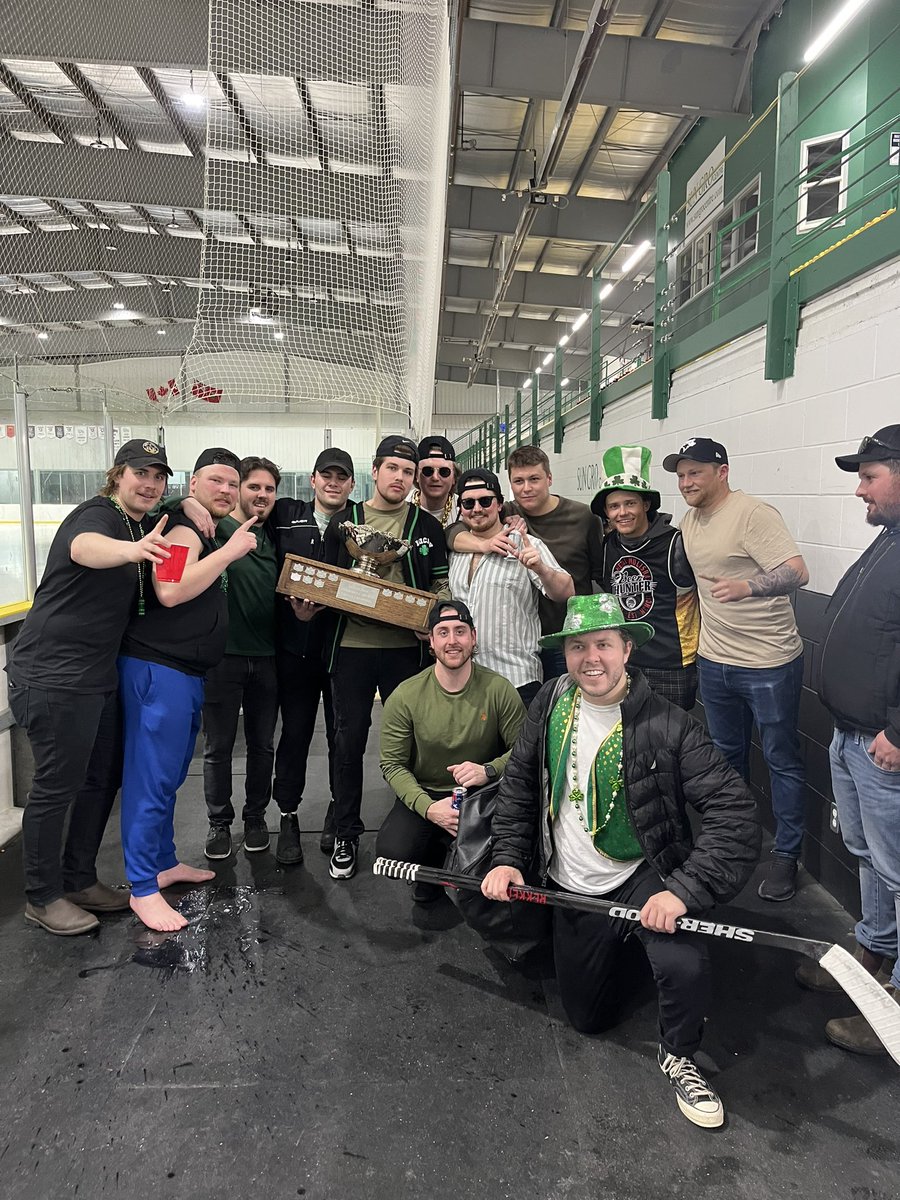 MB_Eagles's tweet photo. Pre championship parade activities #b2b #eaglesnest photo creds: commissioner @woloshynmark https://t.co/W92REM292C