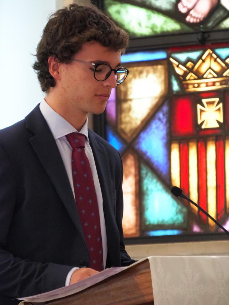 colemercedmad's tweet photo. 🔥🔥 Hoy en nuestro cole, 21 alumnos han recibido la Confirmación. 

Antes de la celebración, el vicario episcopal D. Juan Carlos ha tenido un encuentro con ellos para dialogar sobre este sacramento.

“El Señor ha estado grande con nosotros y estamos alegres” (Salmo 125) https://t.co/PN4B1FpQy0