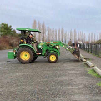 SeattleParks's tweet photo. Seattle Parks and Recreation crews recently worked to level, remove potholes, & regrade the gravel parking area heavily used by the off-leash community at Magnuson Park. ๐
They also pumped out water from the puddles; the result turned out great!
#SeattleShines #MagnusonPark https://t.co/wDaYk9RmFp