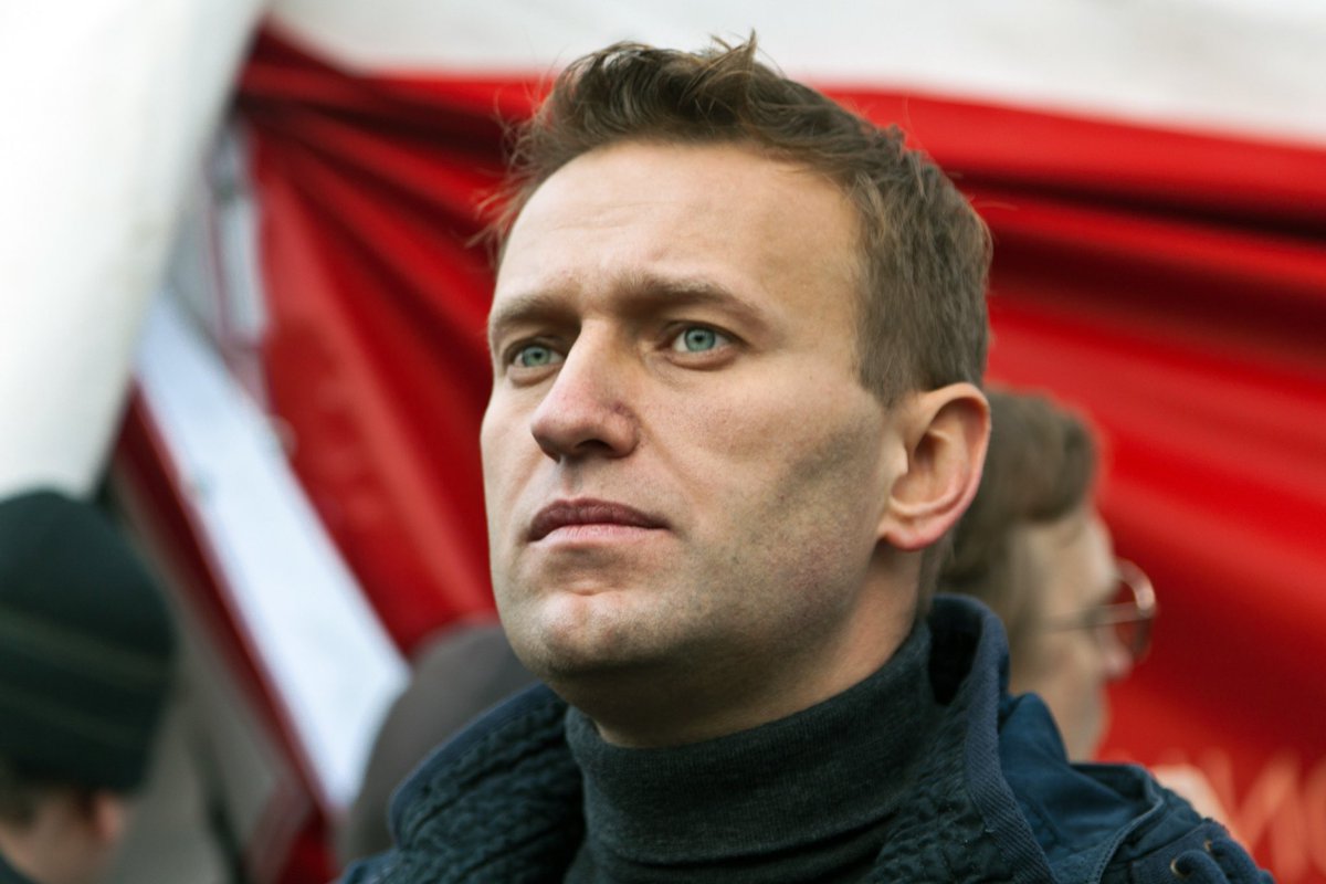 hannahkauthor's tweet photo. (English/Русский)

Alexey @Navalny isn’t alone in Russia. There are millions of Russian people who are oppressed now and are deprived of exercising freedom of speech. Some outsiders don’t understand what that means. There’re Russian people under extreme oppression and crave for freedom now. These people are also forced to go to the war. 

Navalny has a big heart and a big dream. However, he needs medical attention now. The world must watch him and support his courage, courage to live now. 

Алексей @navalny не один в России.  Есть миллионы русских людей, которые теперь угнетены и лишены свободы слова.  Некоторые посторонние не понимают, что это значит.  Сейчас есть русские люди, находящиеся под крайним угнетением и жаждущие свободы.  Эти люди тоже вынуждены идти на войну.

 У Навального большое сердце и большая мечта.  Однако сейчас ему требуется медицинская помощь.  Мир должен наблюдать за ним и поддерживать его мужество, смелость жить сейчас.

@navalny @ACF_int @Dasha_Navalnaya @nina_rr_rr 

#freeNavalny #свободуНавальному #NoWar 🕊️