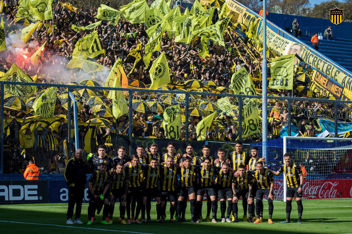 1) Olímpica dividida 
2) Olímpica solo locales 
3) Jugar sin visitantes.

Son la peor mierda del fútbol Uruguayo <a href="/Nacional/">Nacional</a>. 

La fiesta fue y siempre será en 2 colores, <a href="/lpdp7663oficial/">Los Pibes Del Palacio</a> los dueños de la fiesta. Esta mancha no se borra más