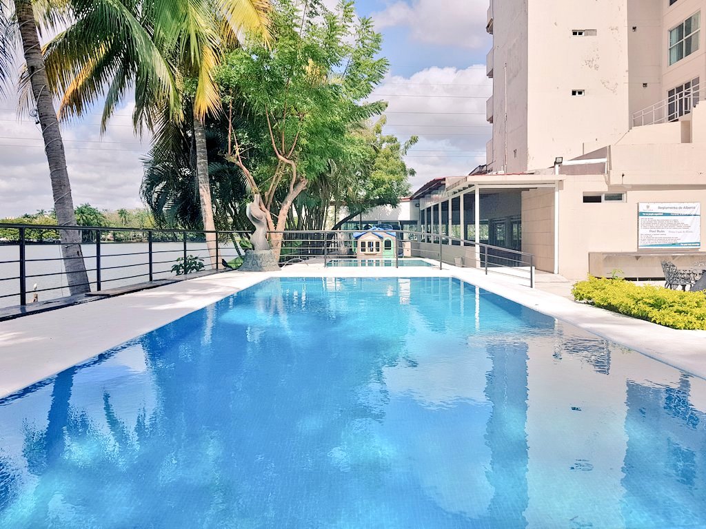 HotelGraham's tweet photo. Te esperamos esta #semanasanta en #Villahermosa #Tabasco.
Hospédate con nosotros, y conecta con la #naturaleza. 
Llámanos al ☎️(993) 312-77-44. Para mayores informes. 
Sólo llamadas,por favor. 
¡GRACIAS ‼️ https://t.co/aLXePPVOcT