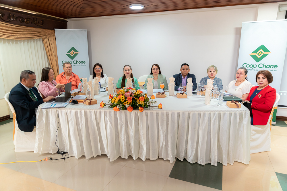 CoopChone's tweet photo. 📣 Conforme a lo dispuesto por la Ley Orgánica de la Economía Popular y Solidaria, llevamos a cabo nuestra ASAMBLEA GENERAL ORDINARIA DE REPRESENTANTES el 18 de marzo de 2023. 📌

¡Juntos desde 1964! 💚🧡

#Asamblea #CoopChone #AsambleaCoopChone
@SEPS_Ec https://t.co/mtNB3SuNq4