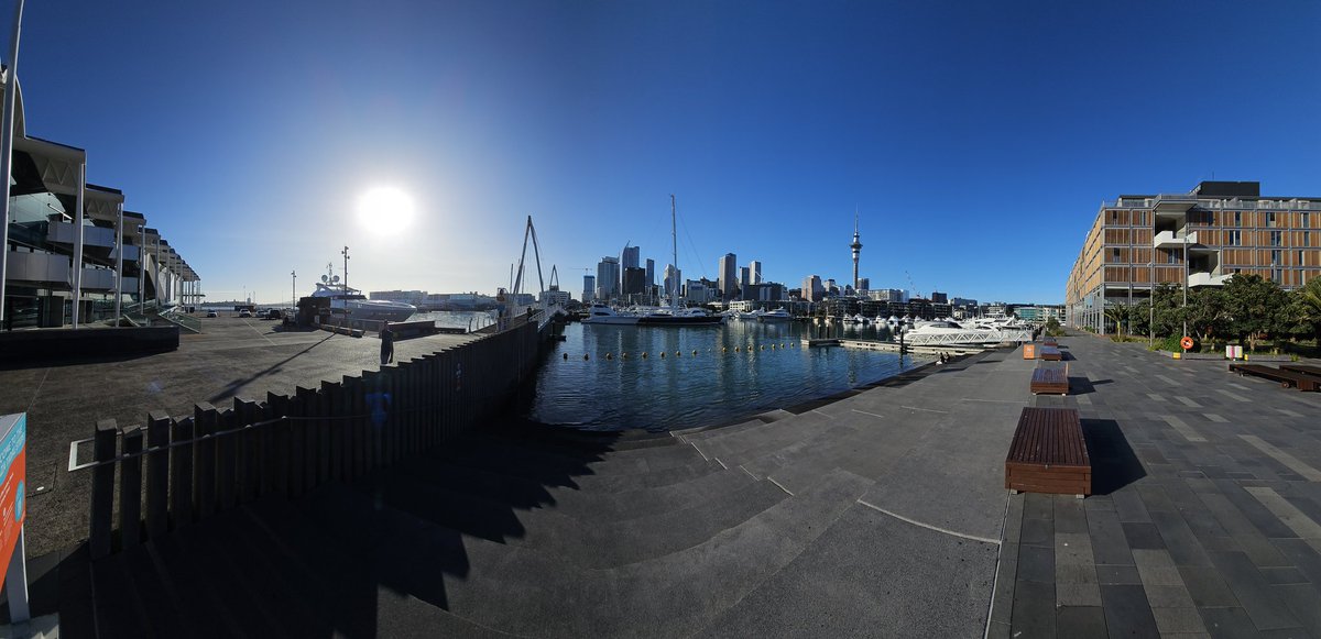 geekdan's tweet photo. GM #AussieWeb3 - Been in #Auckland #Nz this week for work. Been very busy but very productive. Looking forward to getting home. https://t.co/gbNNErrXEi