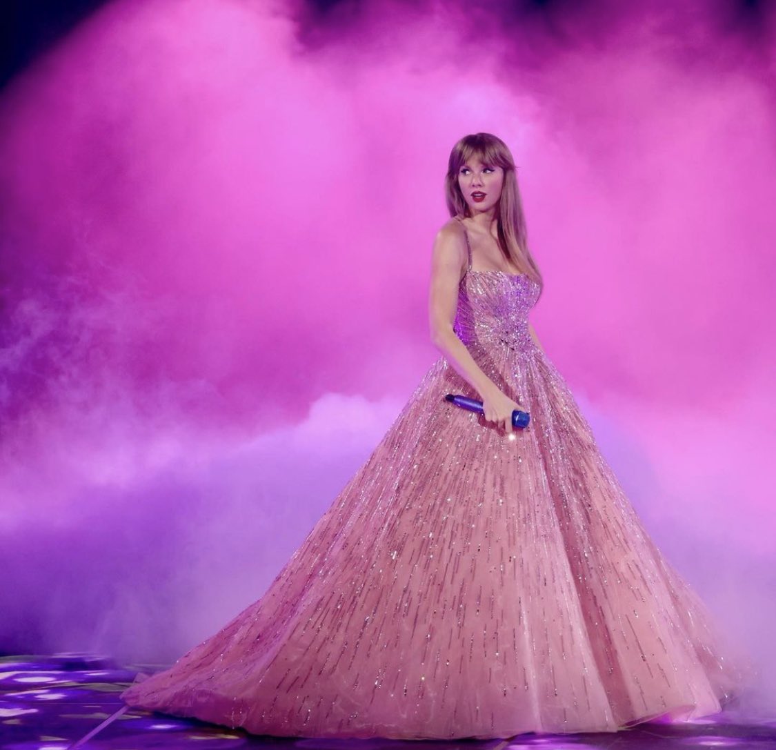 fairydemar's tweet photo. guys.... i've been blessed with the honor of getting a chance to see the music industry herself! live and in person ! i am so grateful i get to see the one and only taylor swift! 🫶🏻 #TheErasTour @taylornation13 https://t.co/TjbkiBglQB