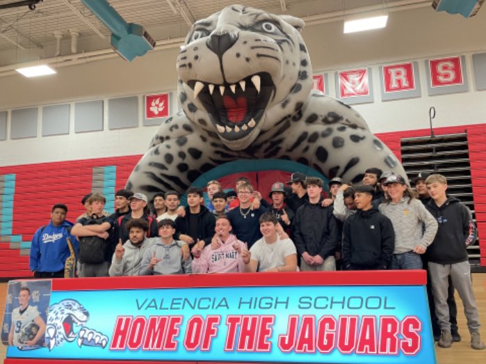 LL_Schools's tweet photo. Congratulations to A.O. if @VHSJagFootball signed his letter of intent to the University of Saint Mary, Levenworth, KS on a football scholarship.#WeRockLLS @vhsjags @VHSJagHoops @vhsjagsbsb @VHSJagsSoftball @LLHSTigers @LLS_SPSV @DelderDeborah @DVEJaguars @AnnElementary @_NMAA https://t.co/wh6S6jEPOP