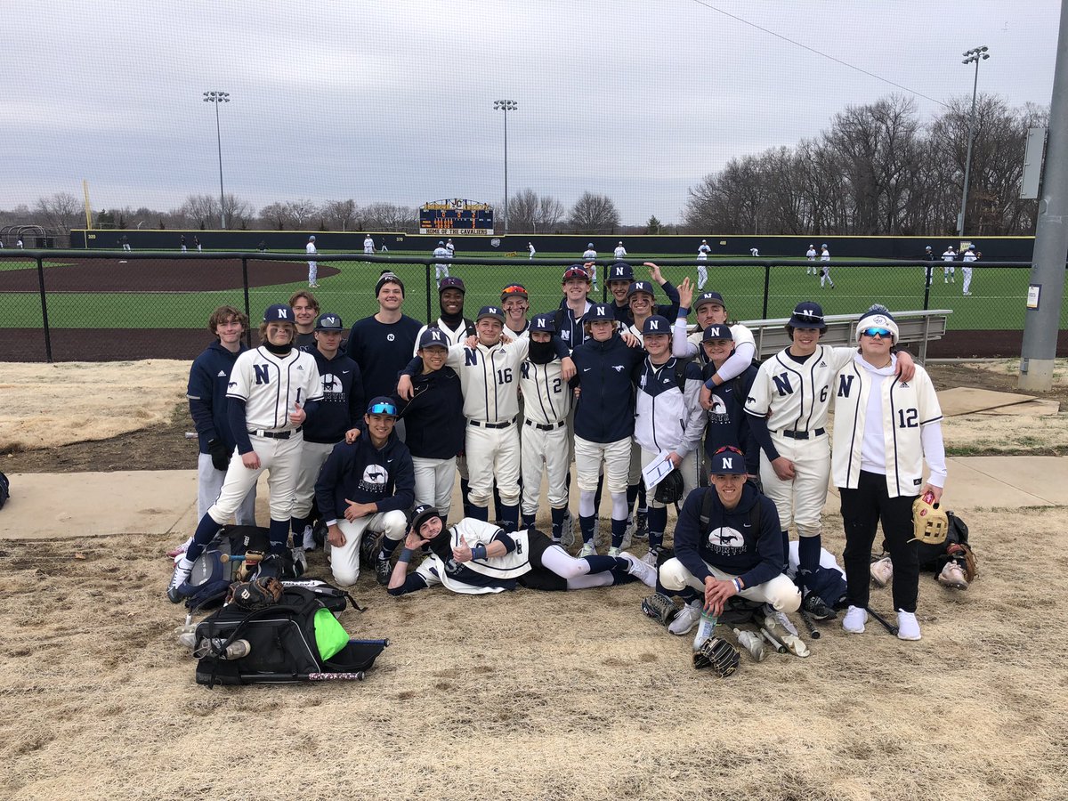 Mustangs Win! 2-0 over SMS.

- Magic Moment: Griffin Allen on the bump. CG | 7IP | 2H | 0BB

- “Winning is difficult and should be celebrated” - Coach Johnson LSU (1st post W pic of 2023)

#OurWay
#100TC