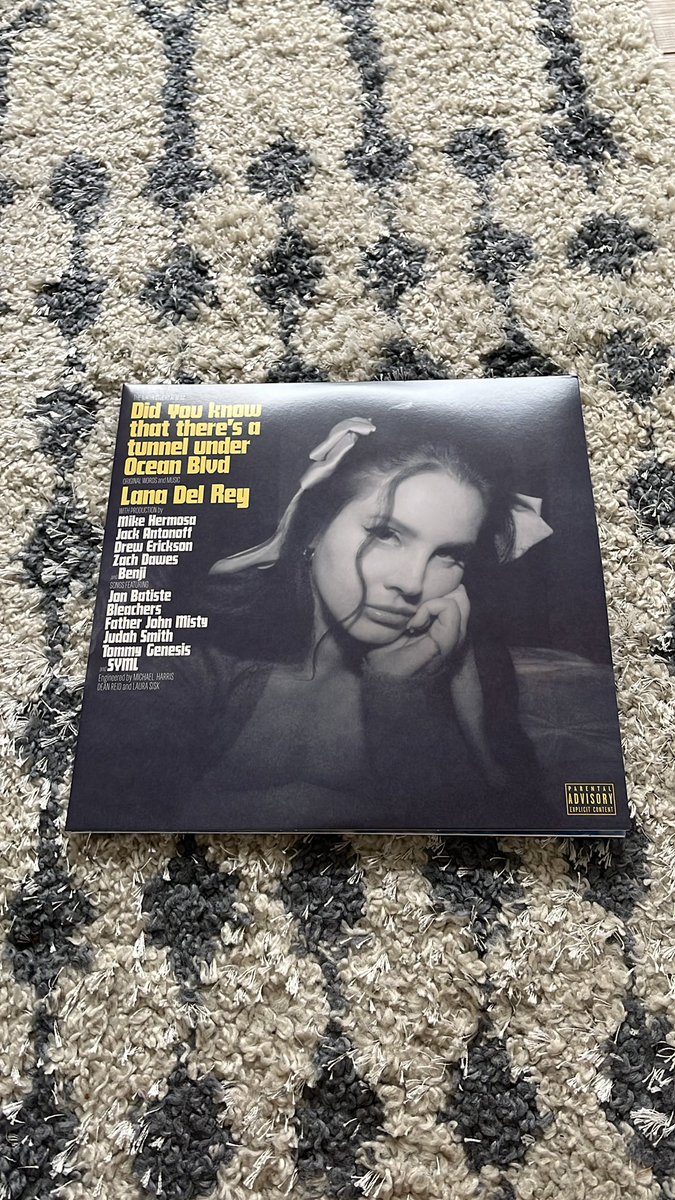 Vampireblushes tweet media