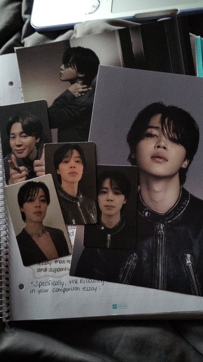 svnxarmy's tweet photo. WHEW THIS MAN!! JIMIN IS SO FINE๐
#FACEbyJimin #UNDEFINABLEFACE https://t.co/izFCpmyS7o