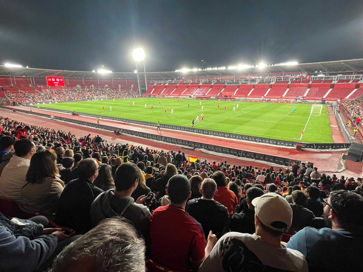Antonio López Management (@antoniolopezmng) on Twitter photo 😍 <a href="/lopez3_a/">Antonio López</a> y <a href="/FMolinero15/">Francisco Molinero Calderón</a> han estado en el partido de la <a href="/SEFutbol/">Selección Española Masculina de Fútbol</a> Sub21 para estar al lado de <a href="/LeonardoRomnRi1/">Leonardo Román Riquelme</a> 🧤
🇪🇦 Estamos muy orgullosos de verte con esos colores ⚽
#FamilyAL 😍 <a href="/lopez3_a/">Antonio López</a> y <a href="/FMolinero15/">Francisco Molinero Calderón</a> han estado en el partido de la <a href="/SEFutbol/">Selección Española Masculina de Fútbol</a> Sub21 para estar al lado de <a href="/LeonardoRomnRi1/">Leonardo Román Riquelme</a> 🧤
🇪🇦 Estamos muy orgullosos de verte con esos colores ⚽
#FamilyAL