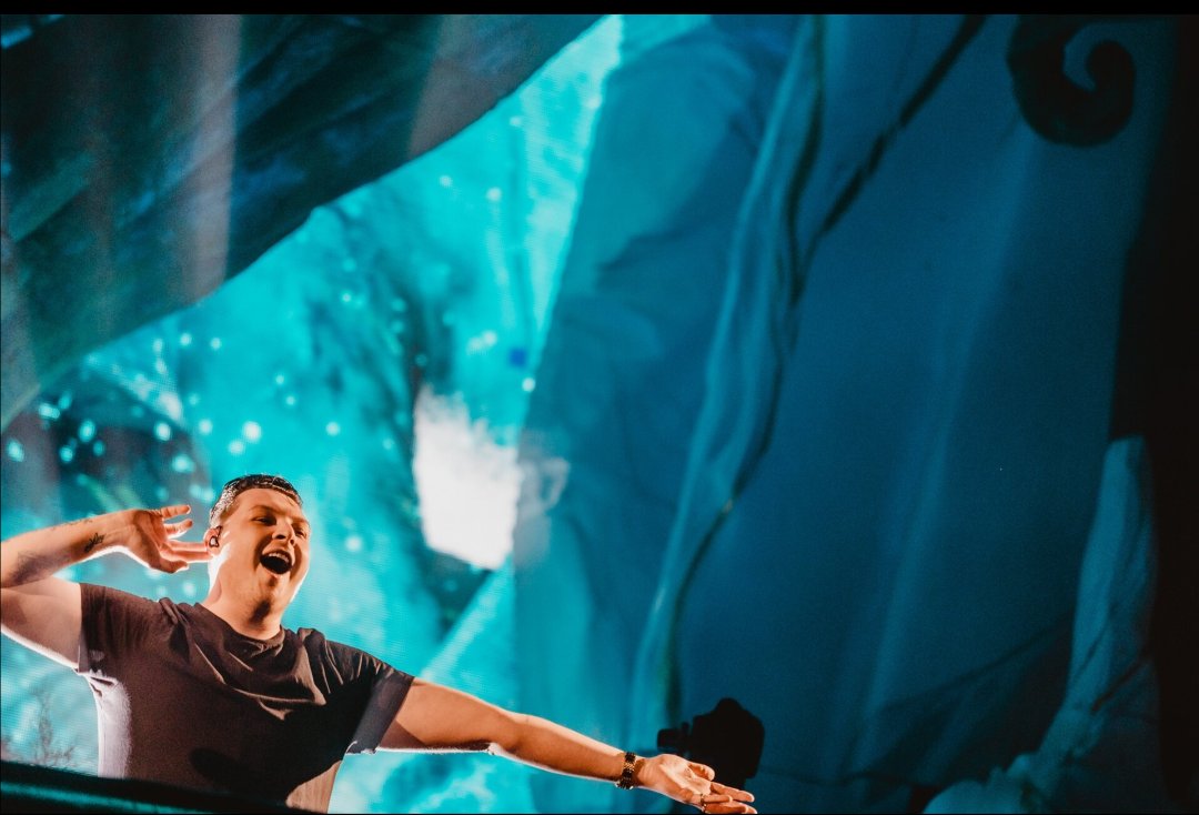 <a href="/JohnNewmanMusic/">johnnewmanmusic</a>  Tomorrowland Winter 2023, l'Alpe d'Huez (Fr)

📷 credits and courtesy:  Nathan Dobbelaere 

More photos here: proximus.be/pickx/fr/23108…